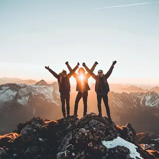 什么叫超法律法规